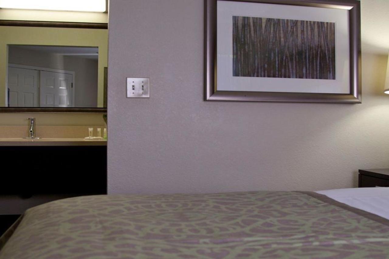 Hotel Sonesta Es 3*