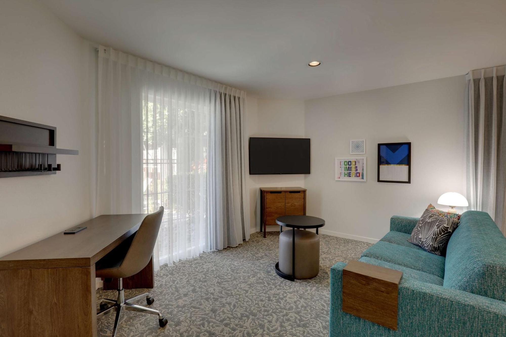 Hotel Sonesta Es 3*